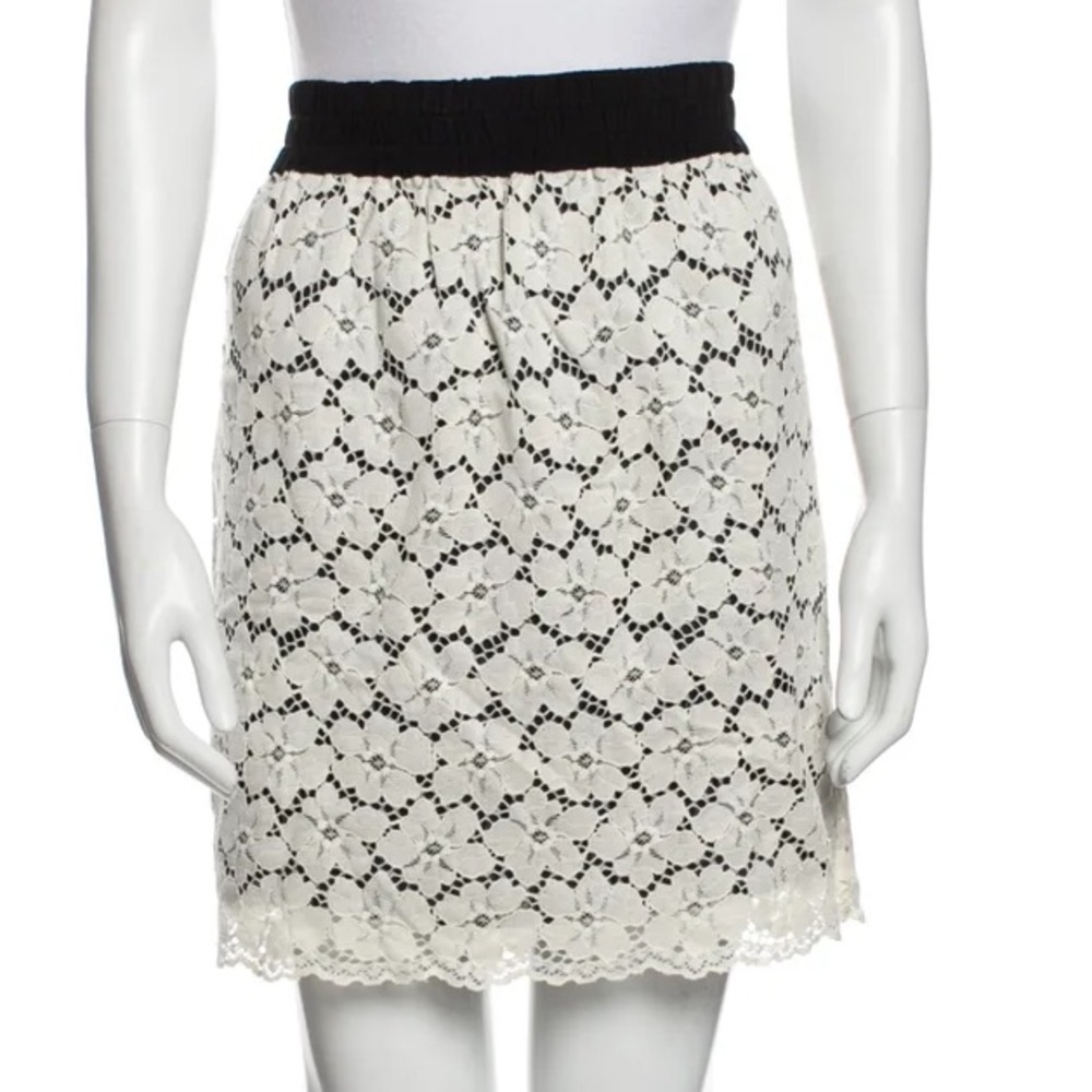 Weekend Max Mara white lace Skirt Elasticized Waist